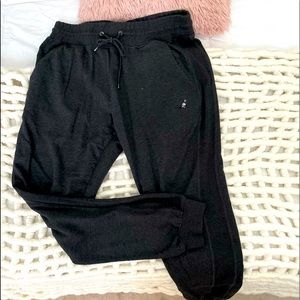 Men’s Staple joggers with pigeon embroidery